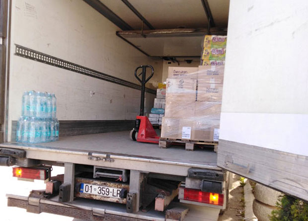 Петковић: Харадинајеви камиони нису помоћ већ обмана