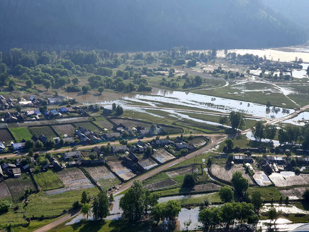 У поплавама у Иркутској области 18 настрадалих, 191 у болници