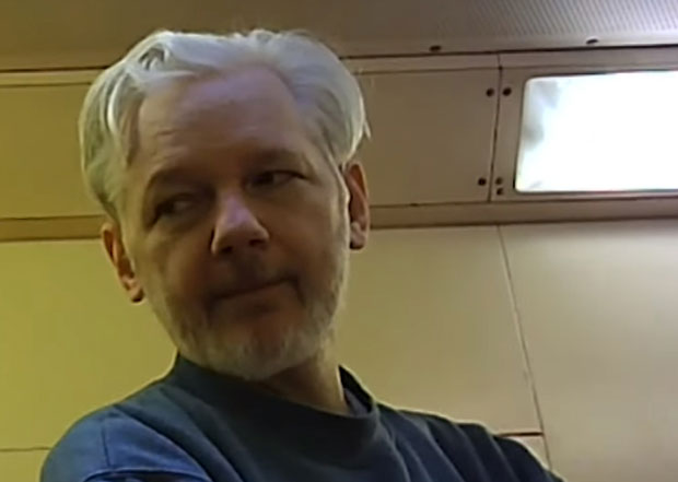 ШВЕДСКА ЧЕКА ДА ПРОЦЕС БУДЕ КОМПЛЕТАН: Тужилаштво одустаје од захтева да испита Асанжа