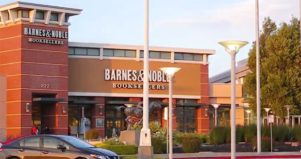 Пуцњава у тржном центру у Калифорнији, две особе рањене