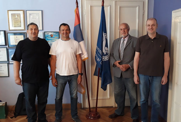 ПРИПРЕМЕ ЗА СП: Представници ССС у посети Ваздухопловном савезу Србије