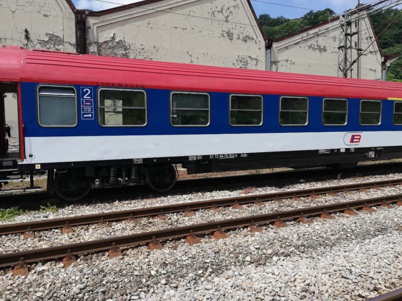 Кусадак: Воз усмртио једну особу