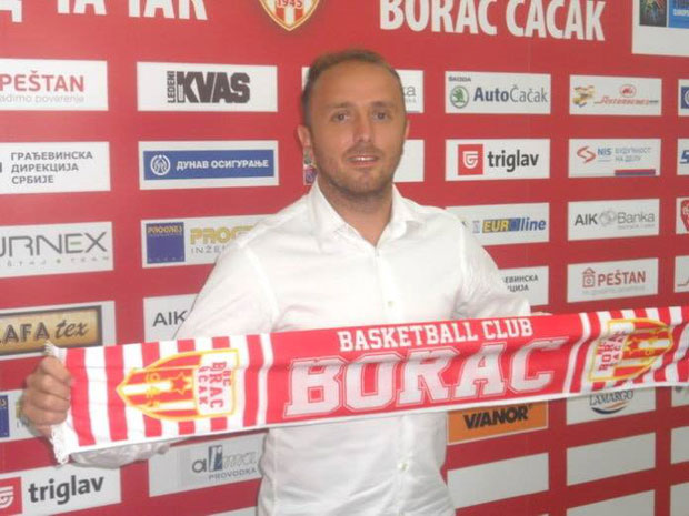 БОРАЦ ОДМАХ УЗ ВЕЧИТЕ: Мариновић преузео кормило кошаркаша из Чачка