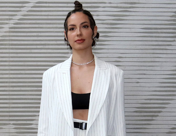 НОВИ ХИТ САРЕ ЈО: Волим кад се знојим од додира твојих (ВИДЕО)