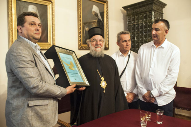 Владимиру Соловјеву „Бела голубица“