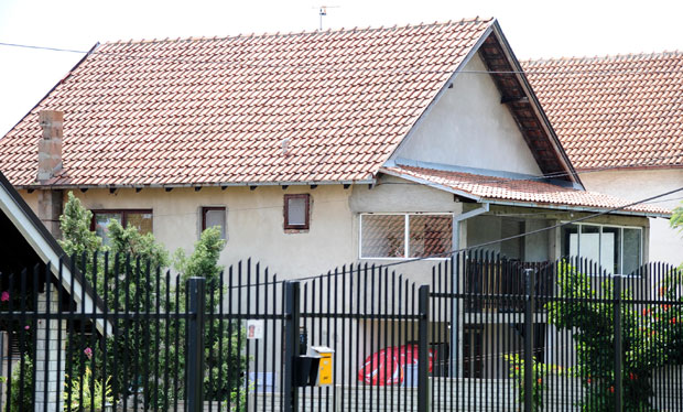 ПРИТВОРЕНИК МАЈЦИ НАЈАВИО КРАЈ: Изашао из затвора, па извршио самоубиство 