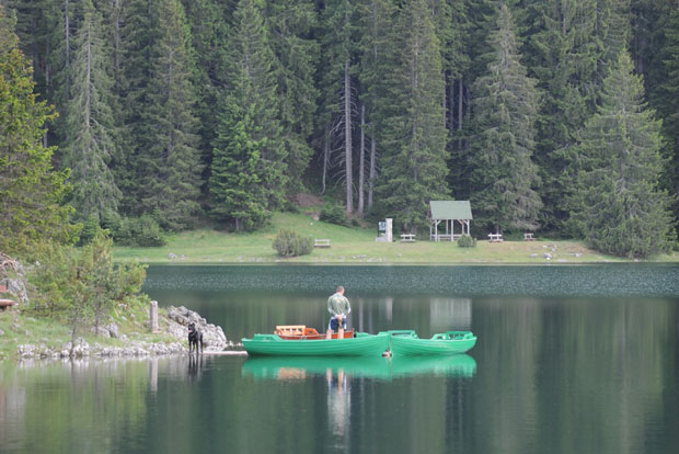 Бисери чувају статус