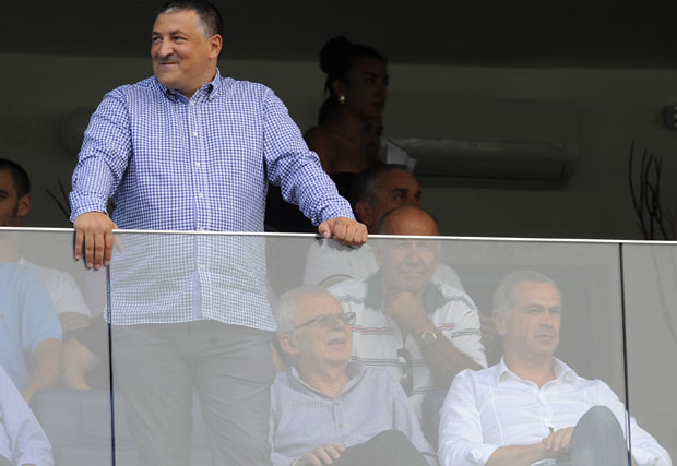 Тончев хоће револуцију!