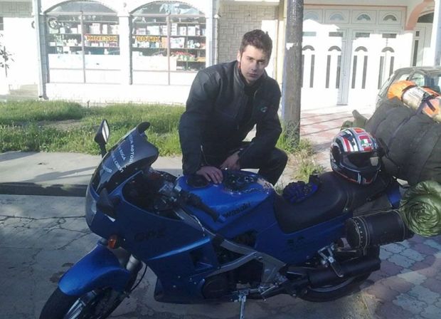 ТОЧКОВИ СУ АНЂЕЛУ ПОДАРИЛИ КРИЛА: Потресни стихови девојке младића који је настрадао код Овче 