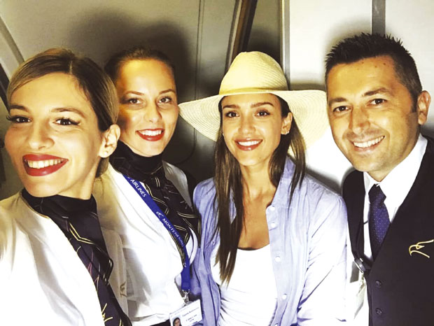 ХОЛИВУДСКА ЗВЕЗДА У ЦРНОЈ ГОРИ: Скромна Џесика Алба