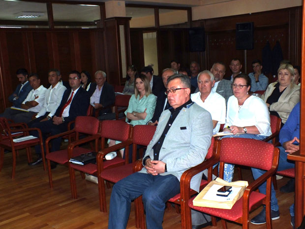 БЕЗ ОБЗИРА ШТО ЈЕ НА БИРАЧКОМ СПИСКУ У САРАЈЕВУ: Мерван Авдовић поново потпредседник Општине Пљевља 