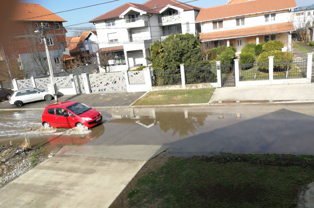 Нема решења за језера на Алтини