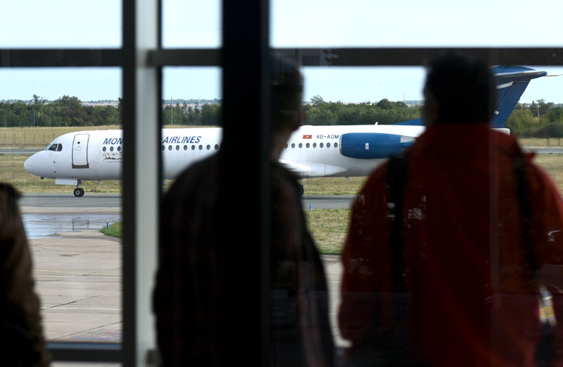 Позлило пилоту: Авион црногорске компаније принудно слетео у Русији