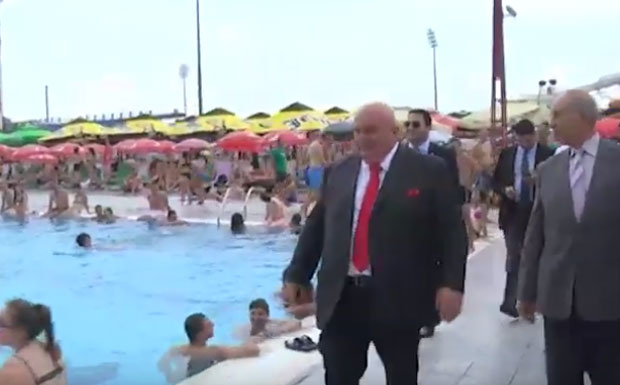 Палма: Текстови о тровању хлором у аква парку у Јагодини у неким медијима најбезочнија лаж (ВИДЕО)