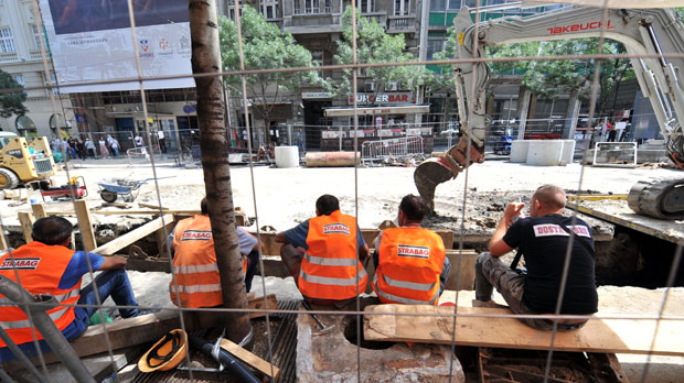 Студентски трг: Сингидунум премешта гаражу?