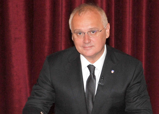 Весић: Ђилас трговао секундама, а сад - странкама