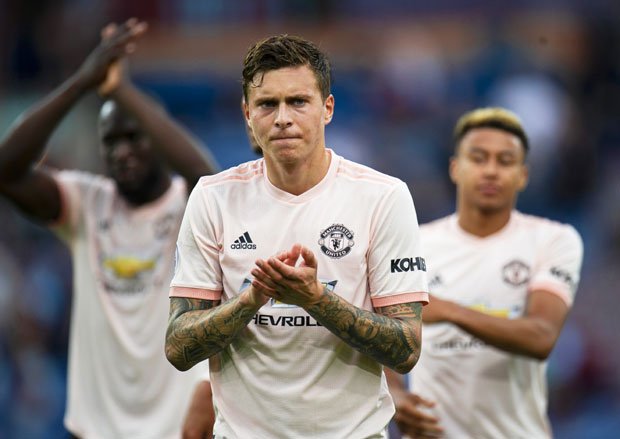 Де Лихт је измакао, Барса се окренула штоперу Манчестер јунајтеда