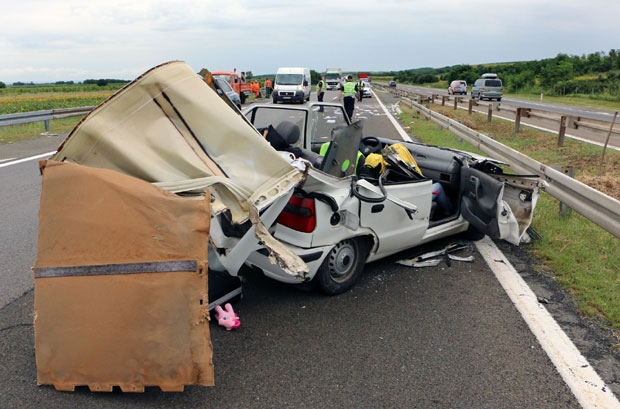 Вештачење шкоде открива узрок погибије оца и ћерке