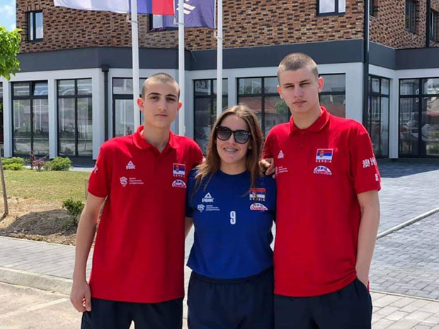 ОСАМНАЕСТОГОДИШЊАКИЊА БРАНИ ЧАСТ ОЛИМПИЈСКОГ СЕЛА: Из Клека са репрезентацијом у Мексико
