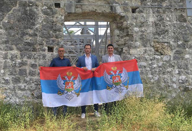 МИЛАЧИЋ У СВЕТИЊИ КОД УЛЦИЊА: Џаба машете заставама тзв. ОВК и Албаније (ФОТО/ВИДЕО)