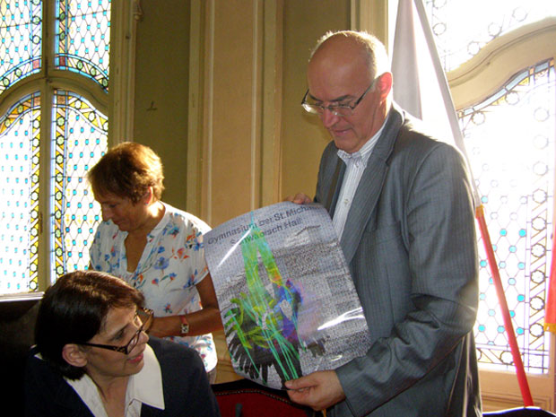 Памти рођендане 3.500 пријатеља!