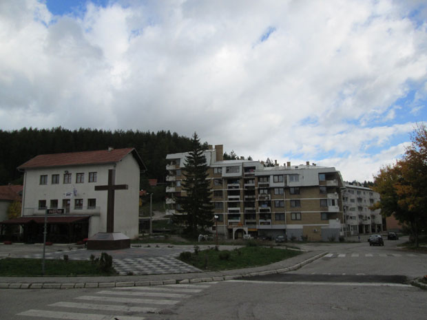 Хрвати опет провоцирају Србе у Ливну!