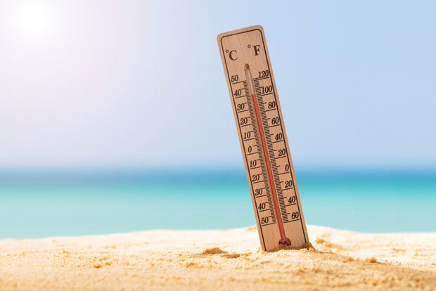 До краја јула прогнозиране натпросечно високе температуре, посебан опрез због УВ зрачења (ТАБЕЛЕ)