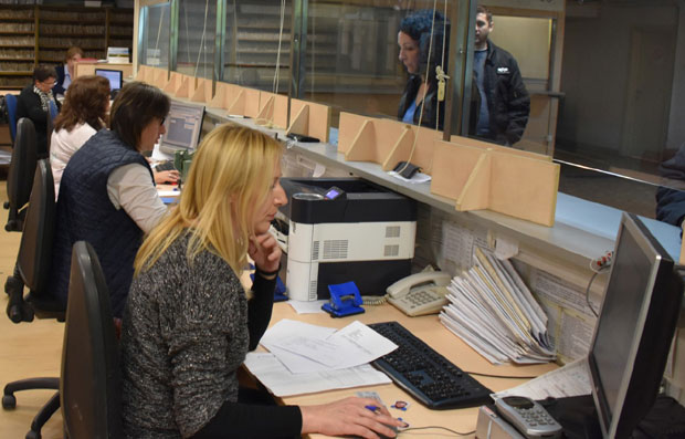 АПЕЛ ГРАЂАНИМА: Искористите заказани термин за документа