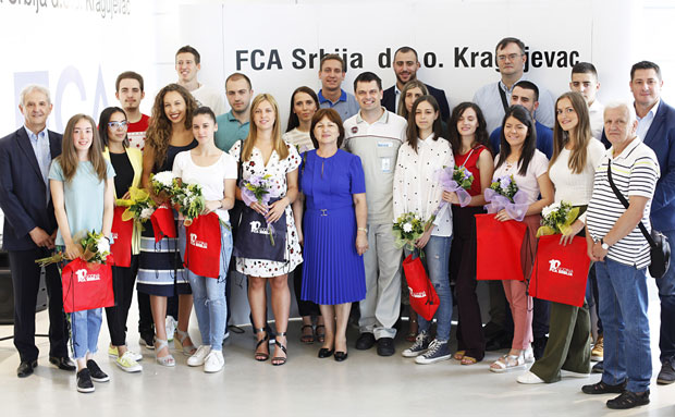 ПОДРШКА ДЕЦИ ЗАПОСЛЕНИХ: Награде Серђо Маркионе и у Србији