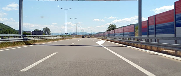 ИЗГРАДЊА КОРИДОРА 10: Обнова свих оштећених друмова