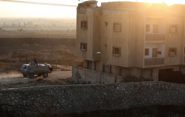 ОДМАЗДА ЏИХАДИСТИМА: Египат уништио више од 100 скровишта Исламске државе