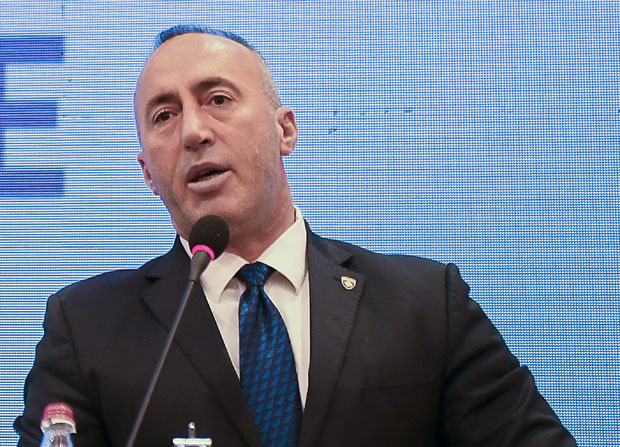 Харадинај сутра путује у Хаг, најавио да ће функцију премијера обављати до избора нове владе