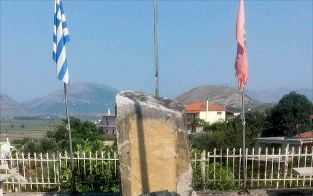 НОВЕ ТЕНЗИЈЕ НА БАЛКАНУ: Албанци дигли у ваздух споменик посвећен грчком борцу, Атина ужаснута