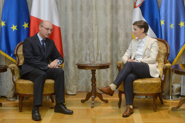 БРНАБИЋ СЕ САСТАЛА СА МОНДОЛОНИЈЕМ: Односи Србије и Француске достигли висок ниво политичке сарадње