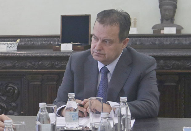 Дачић информисао амбасадоре Србије о ситуацији на Космету