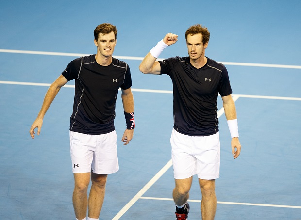 Енди и Џејми Мареј играју у дублу на турниру у Вашингтону