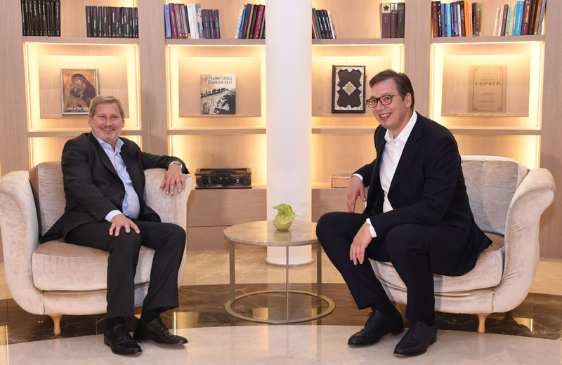 ВУЧИЋ СА ХАНОМ: Помоћ ЕУ за деблокаду дијалога са Приштином