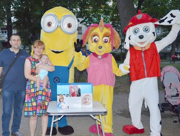 ХУМАНИТАРНА АКЦИЈА ЗА БЕБУ ИЗ БРДАРЦА: Тромесечна Ана путује у Лондон