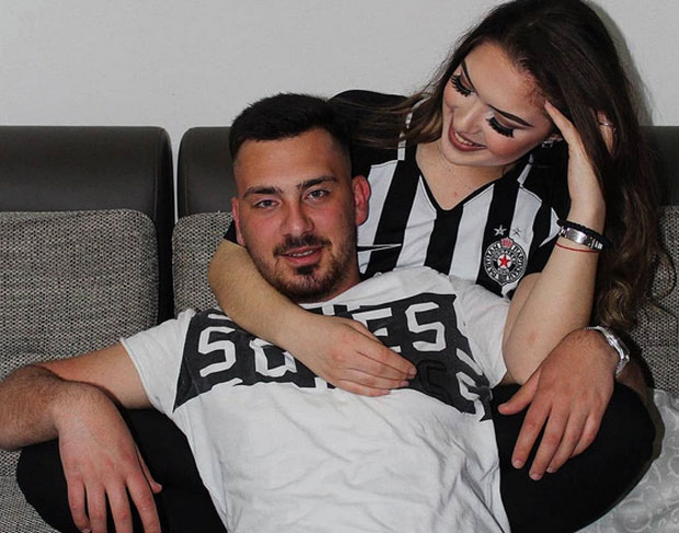 ДЕВОЈКА ПОГИНУЛОГ МИОДРАГА: Путуј са анђелима најлепши мој, нека ми те они чувају кад ја већ нисам могла да те сачувам, у четвртак ћу ти испунити последњу жељу