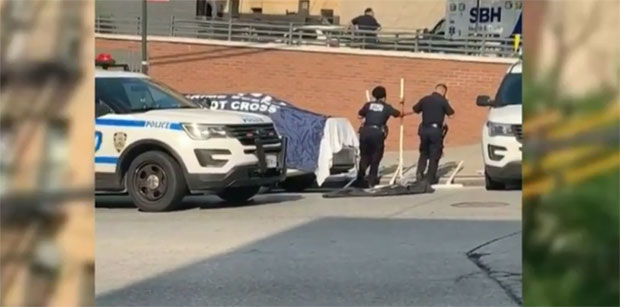 Заборавио бебе у ауту и вратио се после осам сати (ВИДЕО)