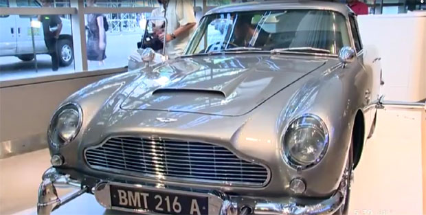 Астон Мартин Џејмса Бонда на продају-цена шест милиона $ (ВИДЕО)