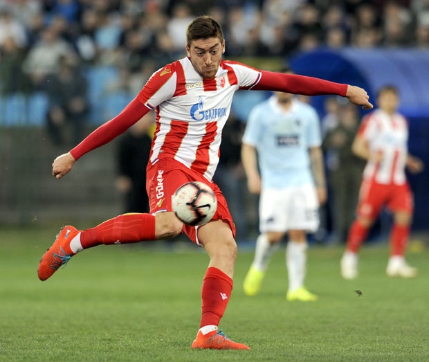 КРАЈ: Црвена звезда - Раднички 2:0