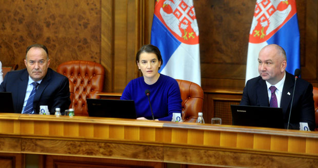 Варнице у Влади због пута ка ЕУ