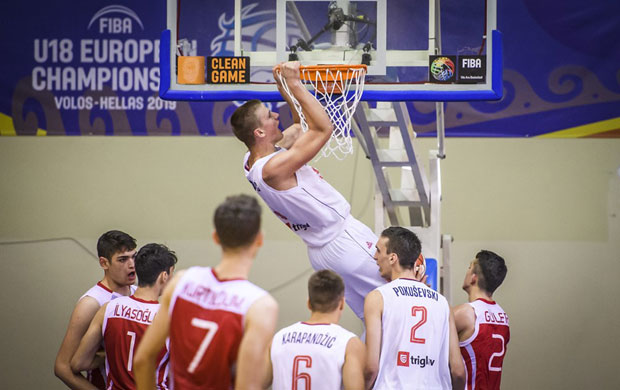 ЕП ЗА ЈУНИОРЕ: Орлићи први у групи, са Литванијом за четвртфинале