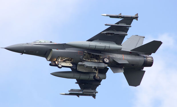 Гаранција за Ф-16 краћа него за електричне уређаје: Бугарски званичник о ЕУ и авионима које су платили а постоје само на скици 