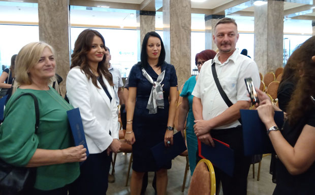 ШПИЈУНКА: Ред за слику