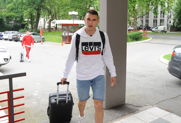 РАДНИКУ ОД ОБЕШТЕЋЕЊА МИЛИОН ЕВРА: Златановић Мајоркин!