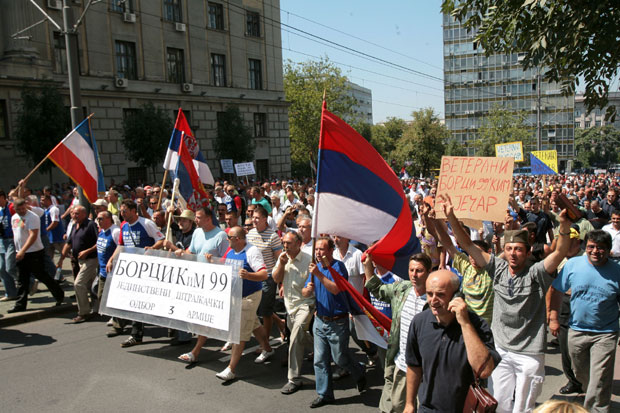 Ветeрани чекају закон