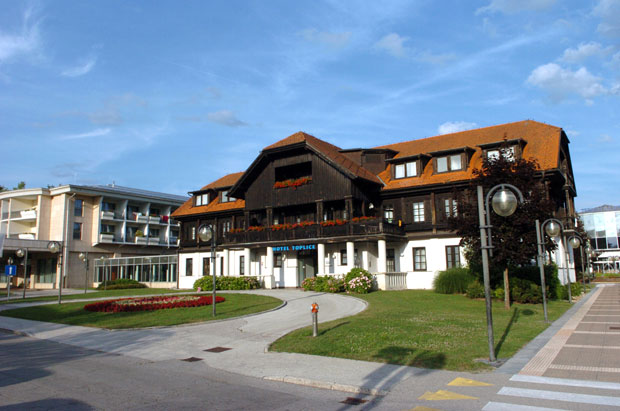 ИЗИГРАЛА ИХ ХРВАТСКА АГЕНЦИЈА: Преварени радници штрајкују глађу у термама Чатеж