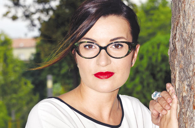 ЈЕЛЕНА ОБУЋИНА: Сами, тачна, тешка и истинита прича